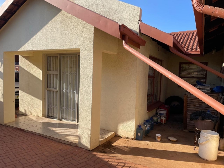 3 Bedroom Property for Sale in Tlhabane West North West